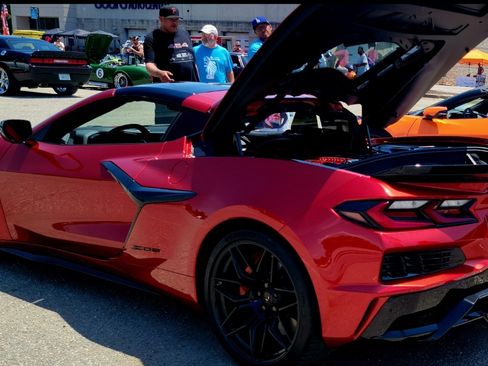 Used 2024 Chevrolet Corvette Z06 image 6