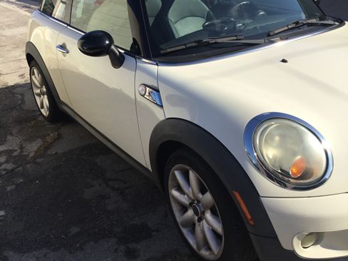 Used 2007 MINI Cooper S image 2