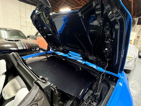 Used 2024 Chevrolet Corvette Z06 RWD image 12
