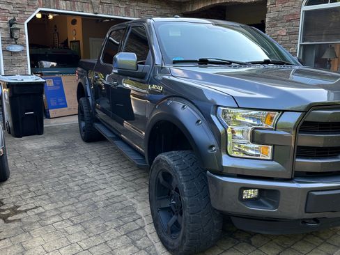 Used 2016 Ford F150 Lariat AWD/4WD image 5