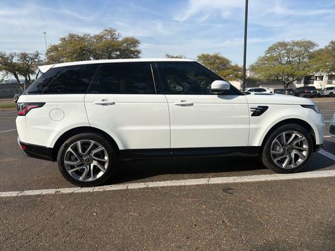 Used 2020 Land Rover Range Rover Sport HSE image 5