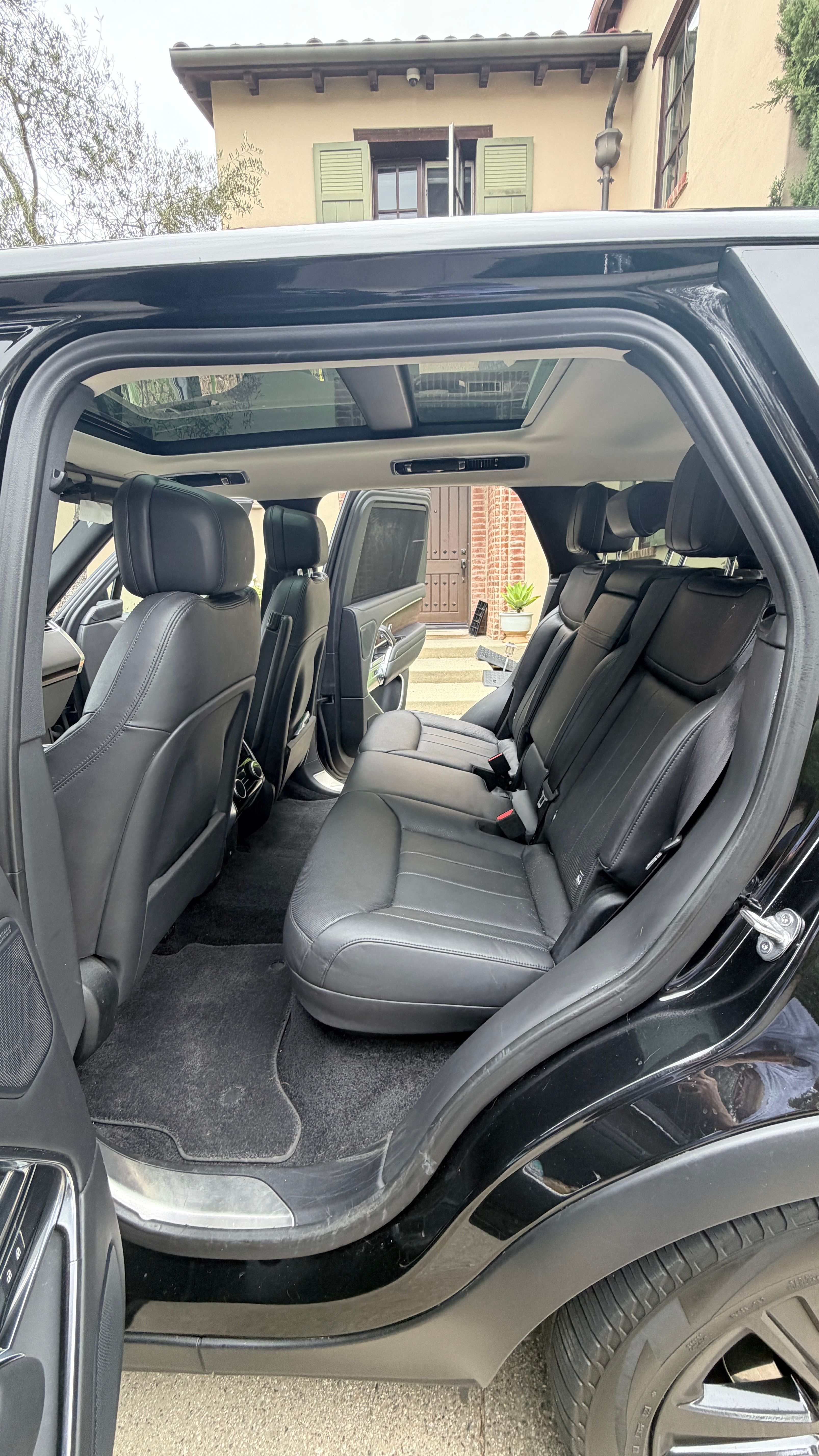 Used 2022 Land Rover Range Rover SE AWD/4WD image 18