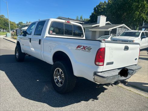 Used 2005 Ford F250 Lariat AWD/4WD image 9