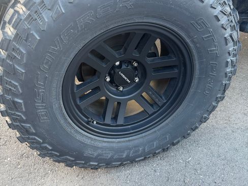 Used 2014 Jeep Wrangler Unlimited Sport w/ Quick Order Package 24S AWD/4WD image 17