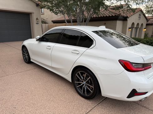 Used 2020 BMW 330i 330i Sedan 4D w/ Premium Package image 8
