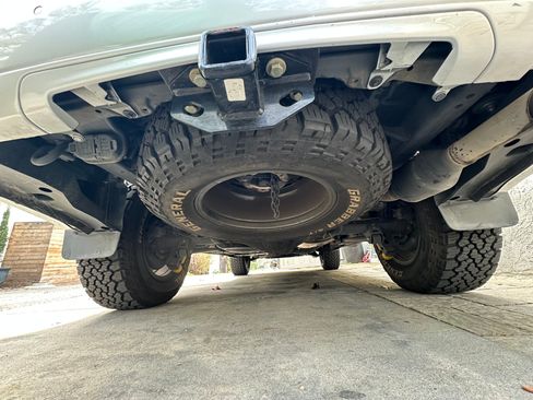 Used 2017 Lexus GX 460 Premium w/ Premium Package image 10