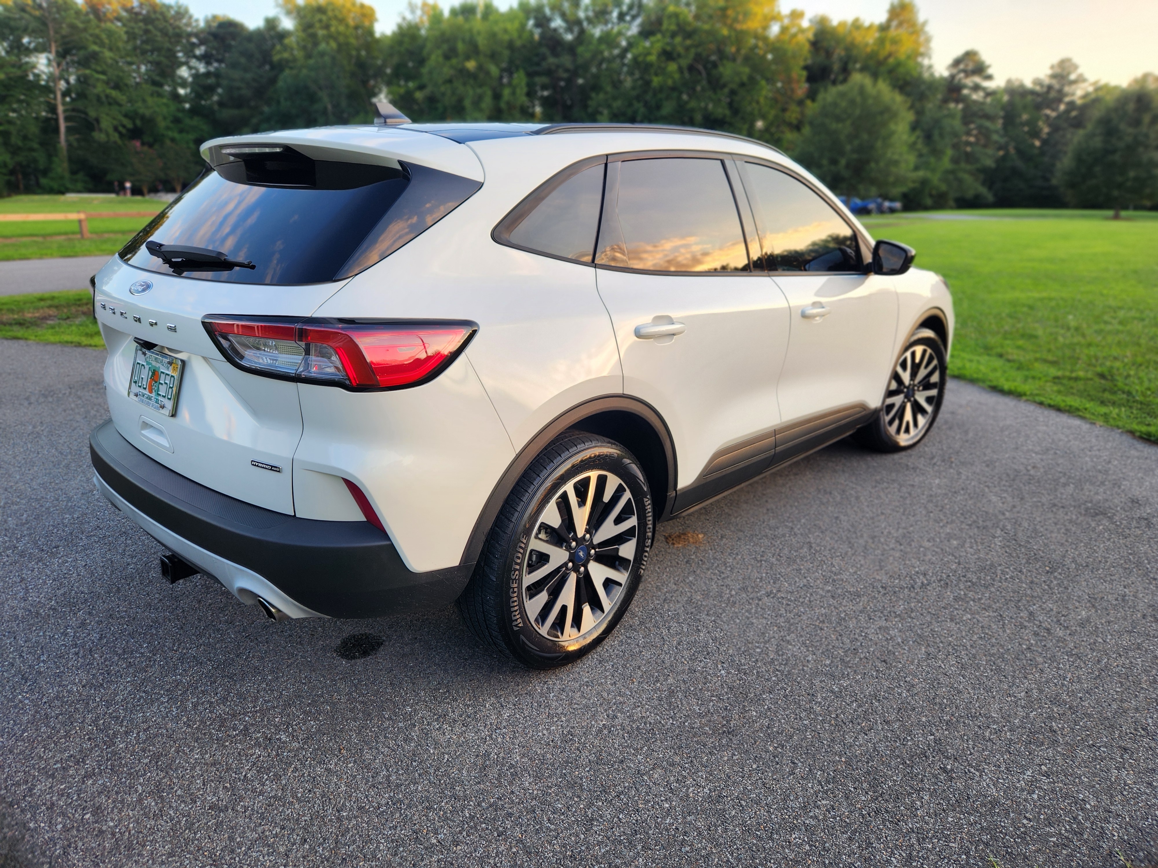 Used 2020 Ford Escape SE Sport AWD/4WD image 5