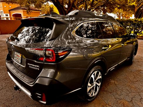 Used 2021 Subaru Outback Touring XT image 8