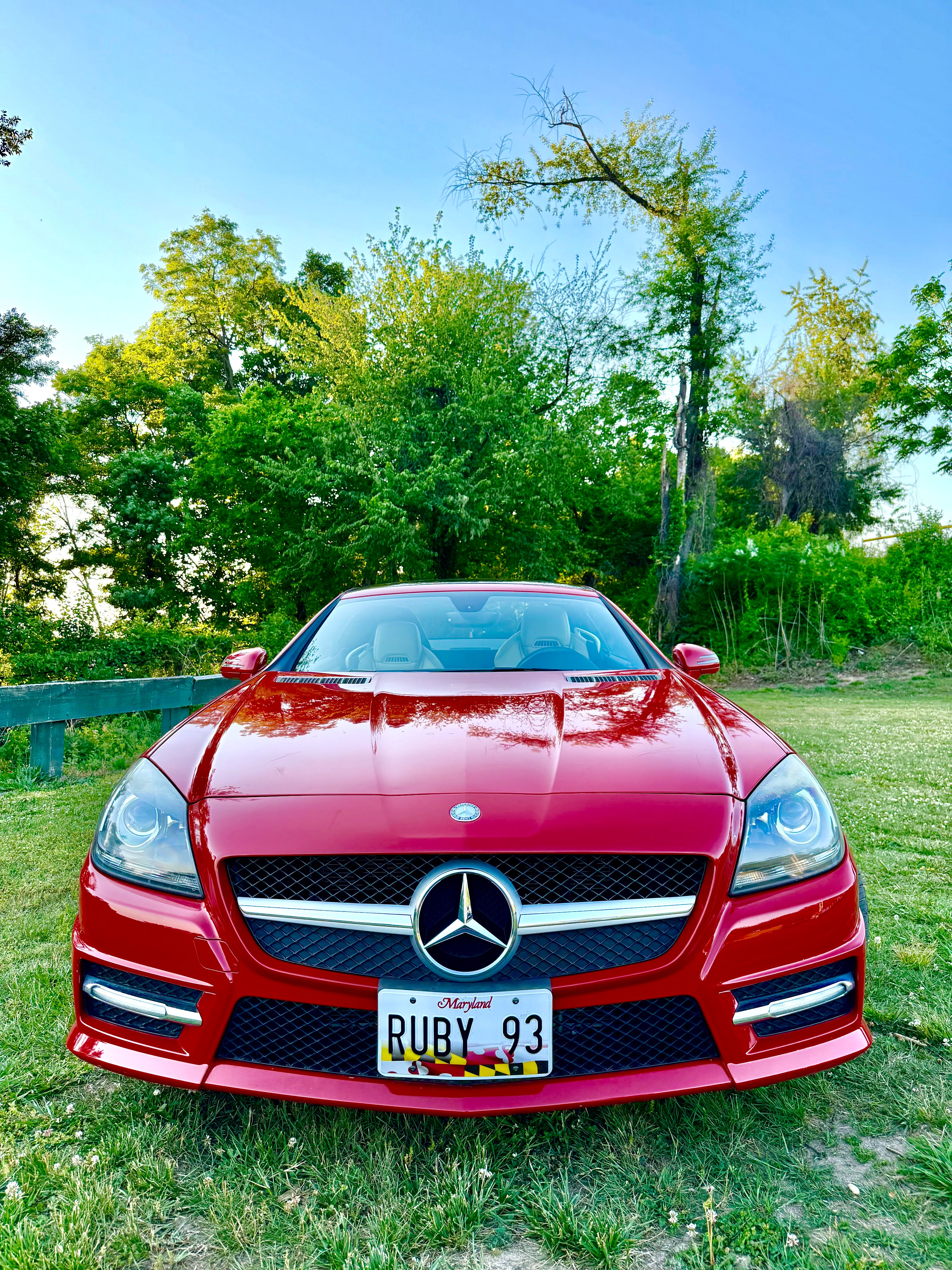 Used 2012 Mercedes-Benz SLK 350 image 2