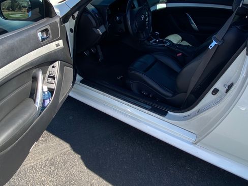 Used 2008 INFINITI G37 Sport w/ Premium Pkg image 10