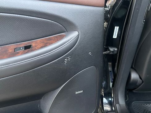 Used 2009 Hyundai Genesis 4.6 w/ Technology Pkg 5 image 4