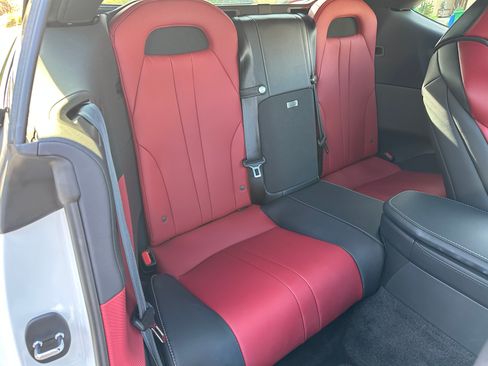 Used 2022 Lexus LC 500 Convertible image 16