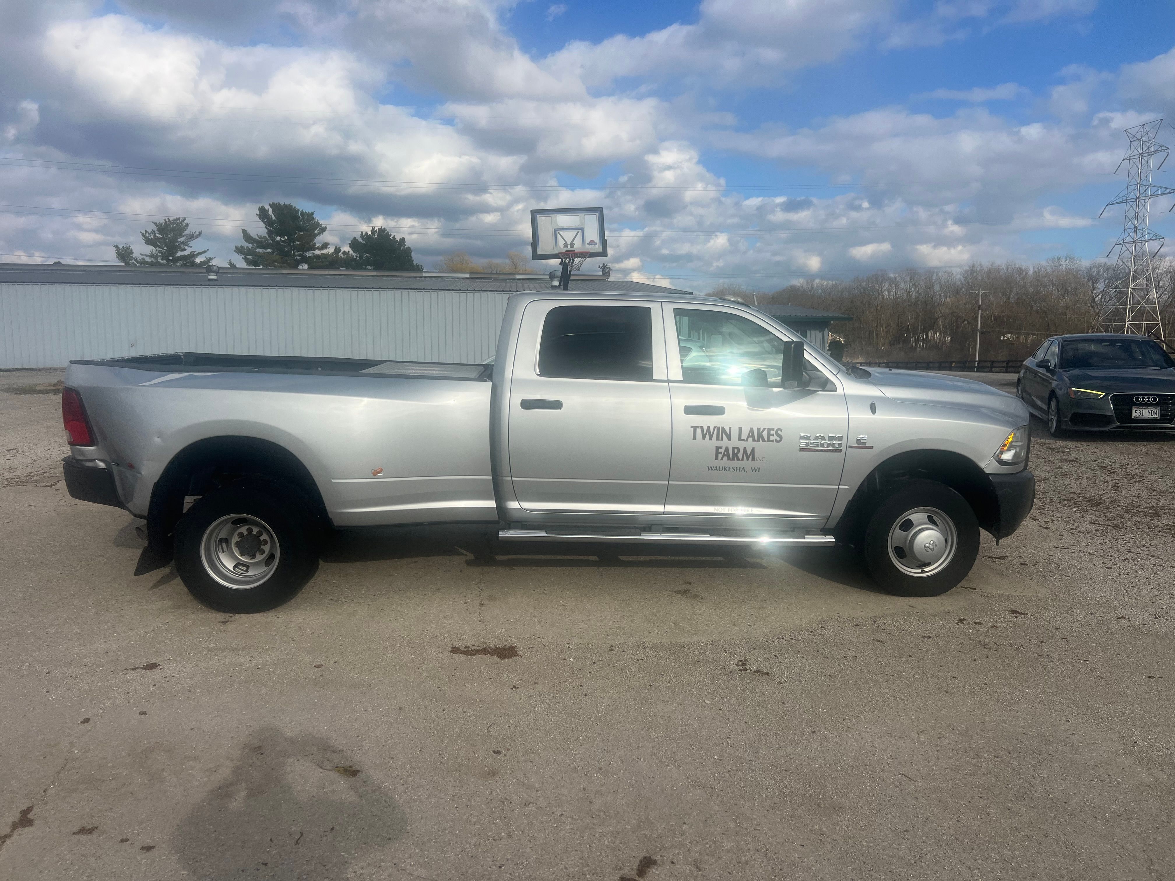 Used 2015 RAM 3500 Tradesman w/ Popular Equipment Group AWD/4WD image 2