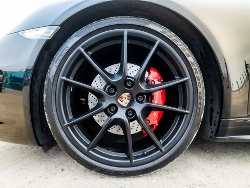 Used 2015 Porsche 911 Targa 4S image 18