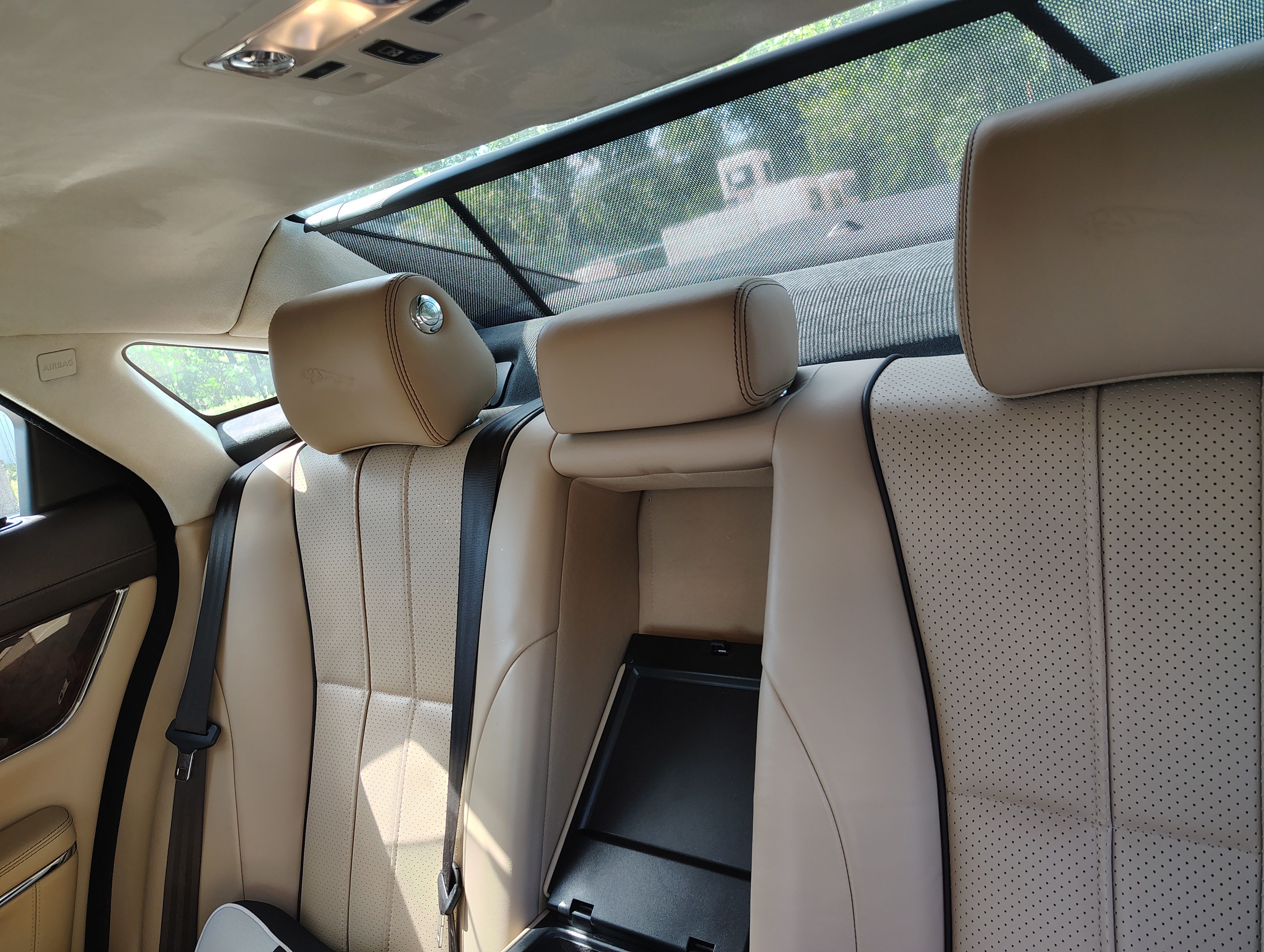 Used 2015 Jaguar XJ L Portfolio RWD image 10