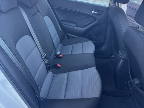 Used 2015 Kia Forte EX image 15