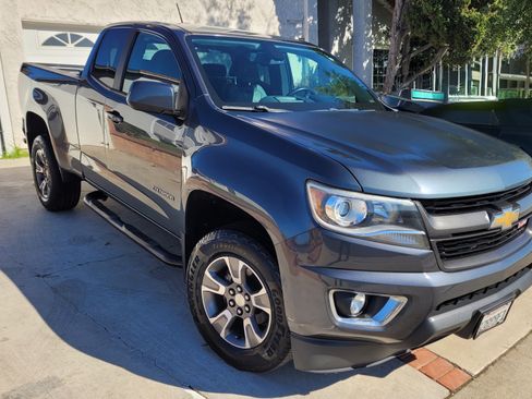 Used 2015 Chevrolet Colorado Z71 w/ LPO, Gearon Bar Package image 1