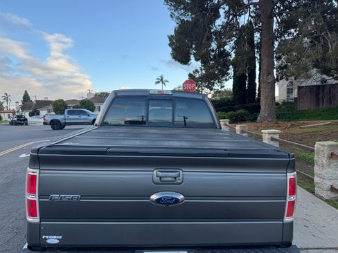 Used 2013 Ford F150 Lariat w/ Luxury Equipment Group image 11