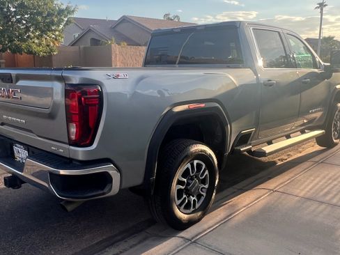 Used 2026 GMC Sierra 2500 SLE w/ SLE Value Package; AWD/4WD image 5