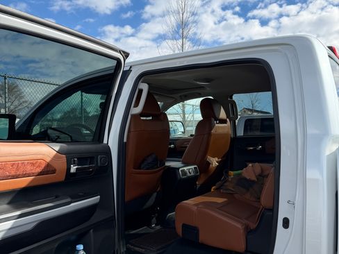 Used 2021 Toyota Tundra 1794 Edition image 9