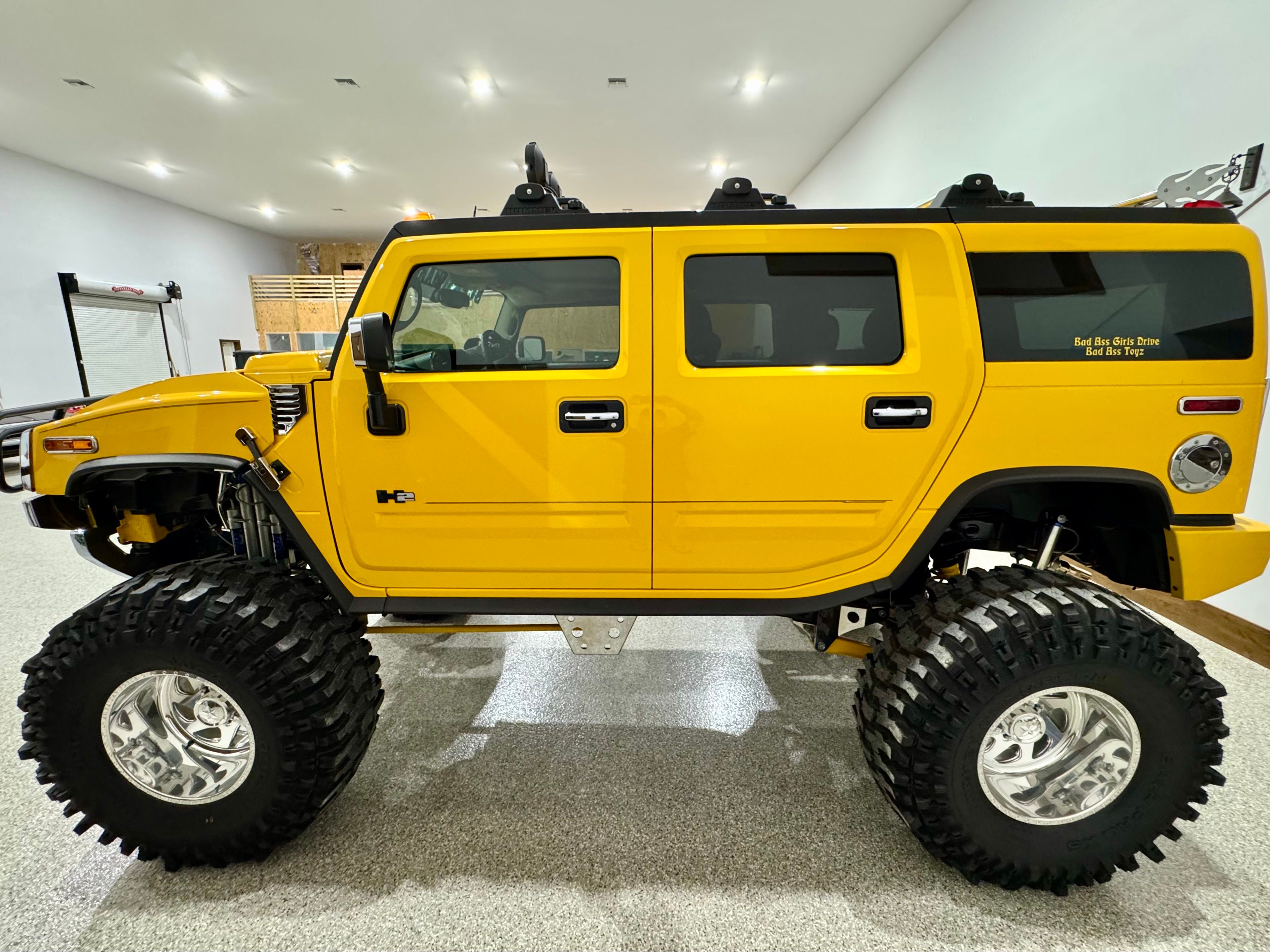 Used 2003 HUMMER H2 w/ Preferred Equipment Group AWD/4WD image 8