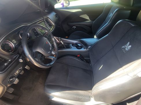 Used 2018 Dodge Challenger R/T Scat Pack image 13