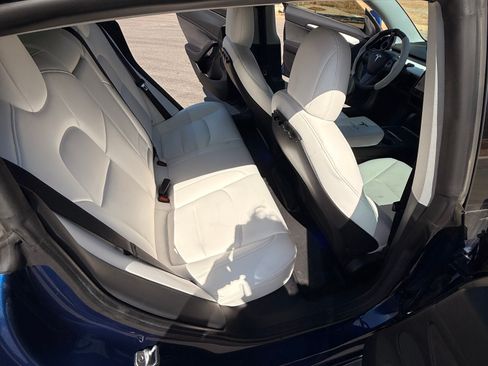 Used 2021 Tesla Model 3 Standard Range Plus image 20