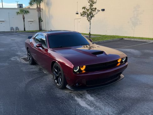 Used 2019 Dodge Challenger GT w/ Plus Package RWD image 15