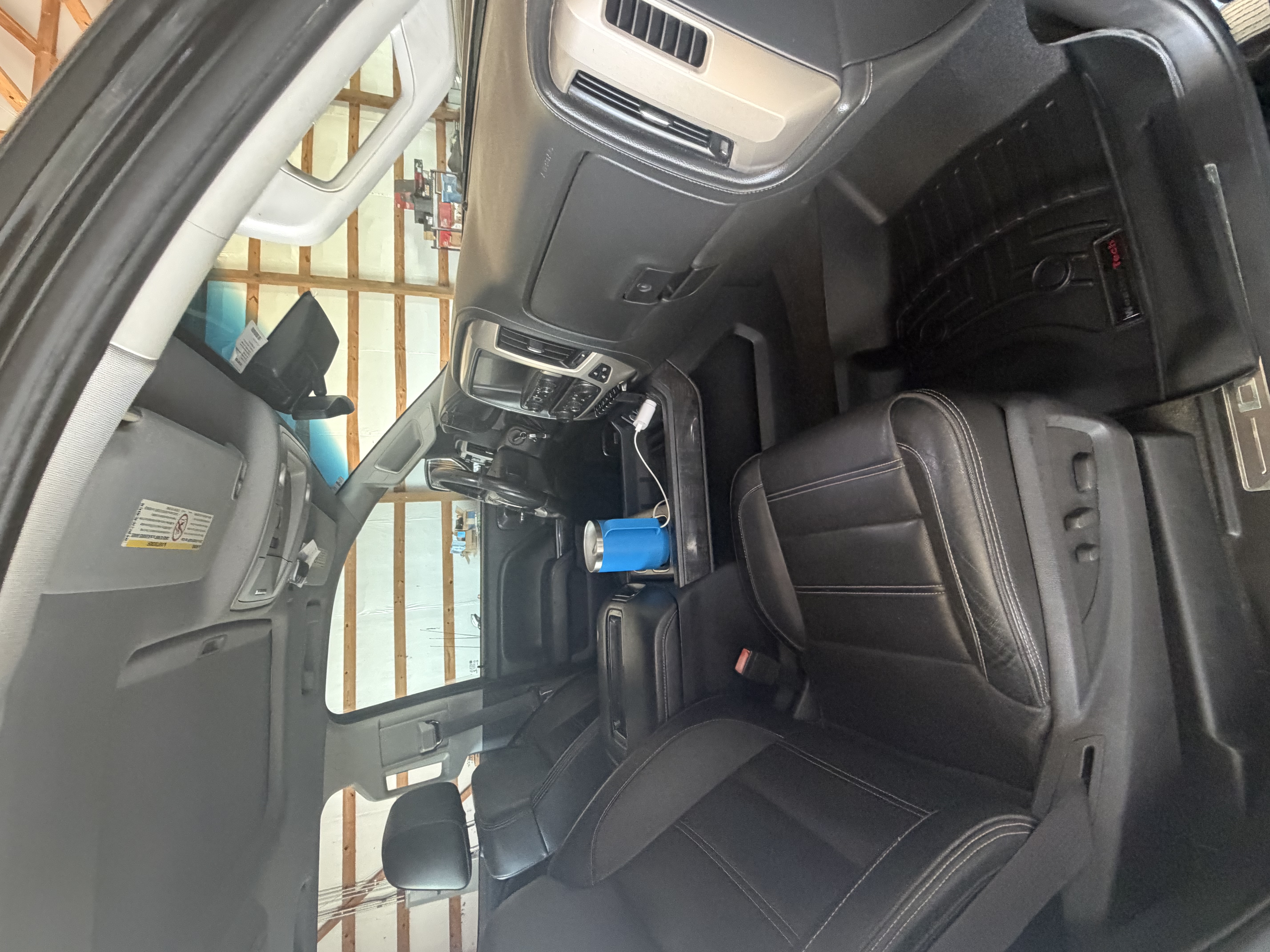 Used 2015 GMC Sierra 2500 Denali w/ Duramax Plus Package AWD/4WD image 27