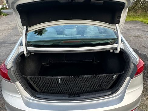 Used 2018 Hyundai Elantra Value Edition image 6