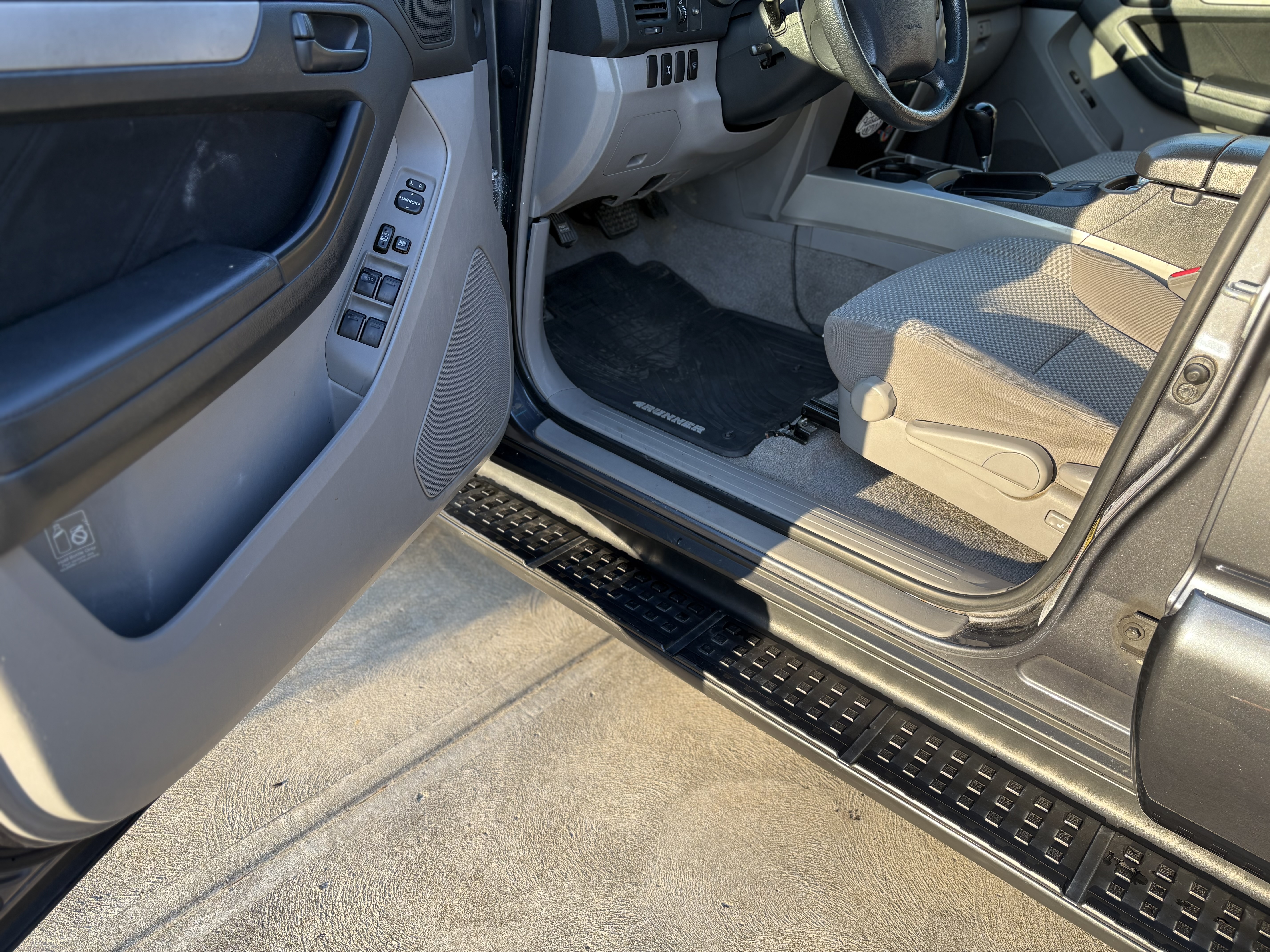 Used 2007 Toyota 4Runner Sport AWD/4WD image 8
