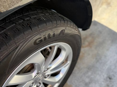 Used 2018 Acura RDX AWD image 15