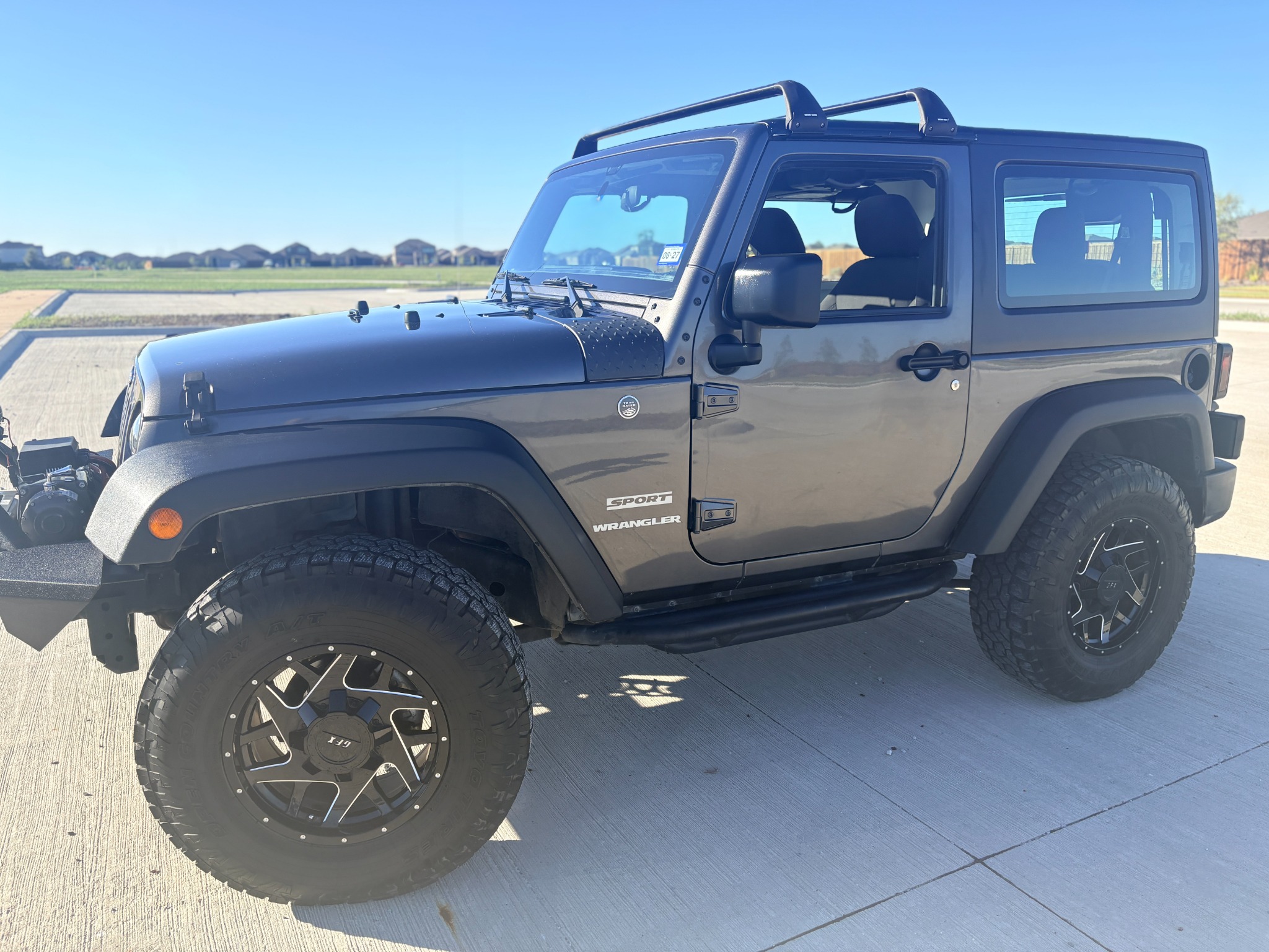 Used 2017 Jeep Wrangler Sport w/ Quick Order Package 23S AWD/4WD image 1
