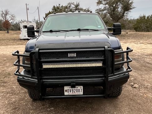 Used 2008 Ford F250 XL image 2