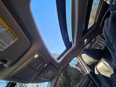 Used 2017 Nissan Maxima Platinum image 20