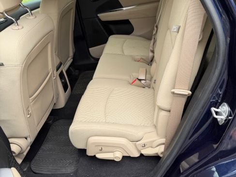 Used 2017 Dodge Journey SXT w/ Premium Group image 9