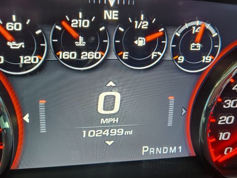 Used 2015 GMC Sierra 2500 Denali w/ Duramax Plus Package image 8