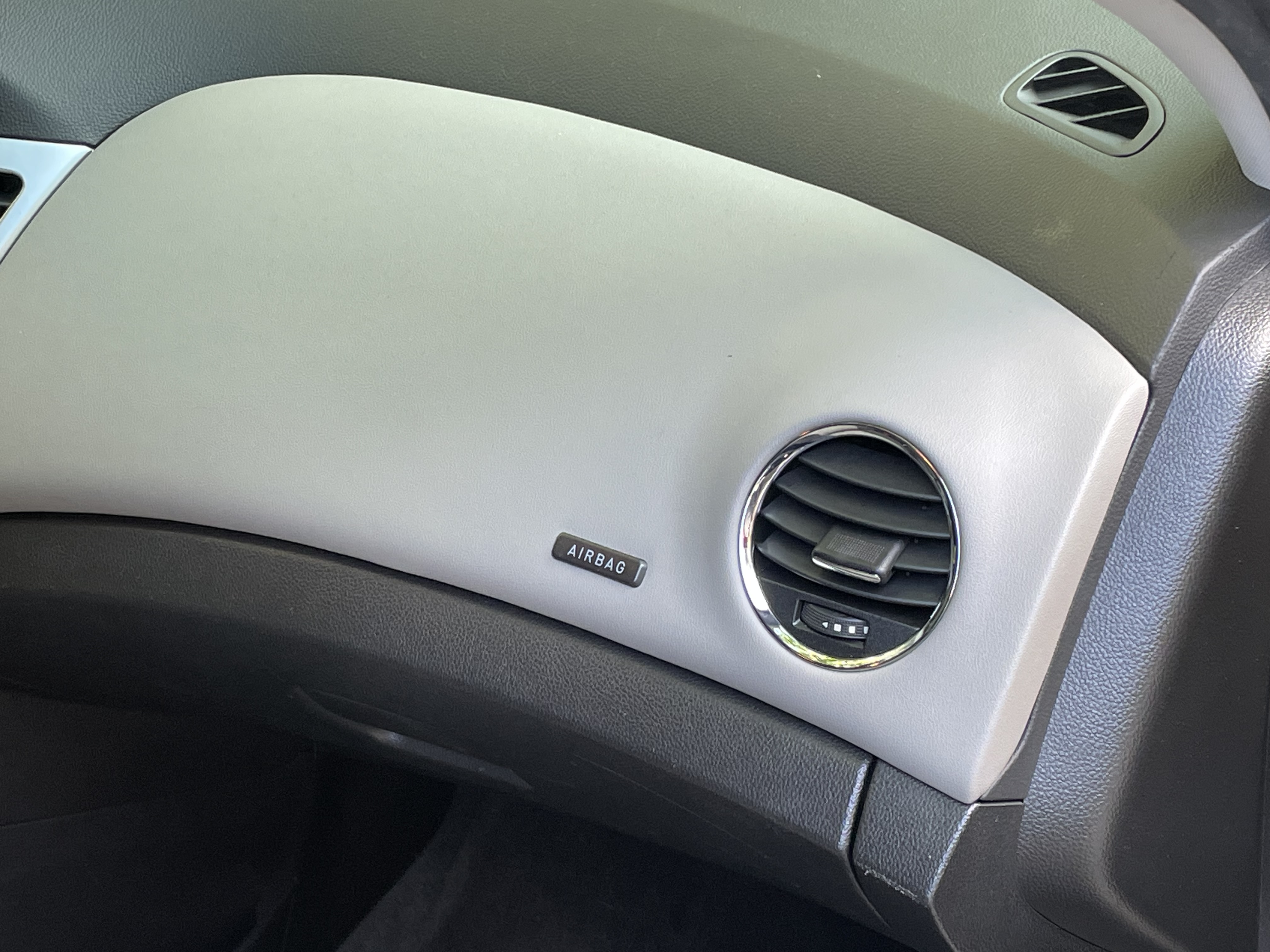 Used 2016 Chevrolet Cruze LS FWD image 14