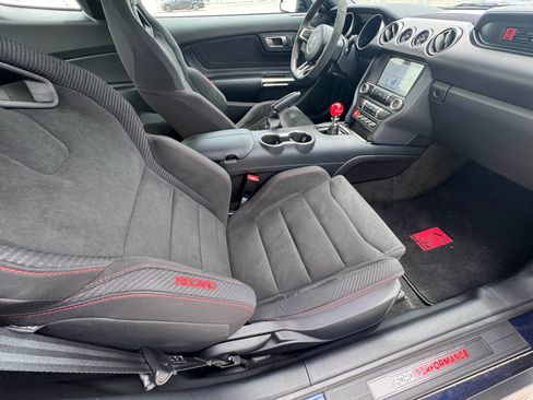 Used 2018 Ford Mustang Shelby GT350R w/ GT350R Equipment Group 920A image 21