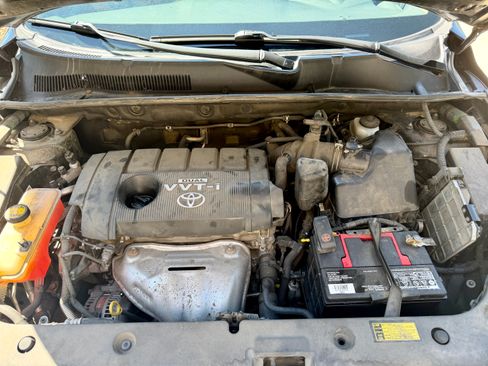 Used 2010 Toyota RAV4 4WD image 19