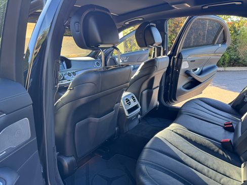 Used 2017 Mercedes-Benz S 550 S 550 Sedan 4D image 17