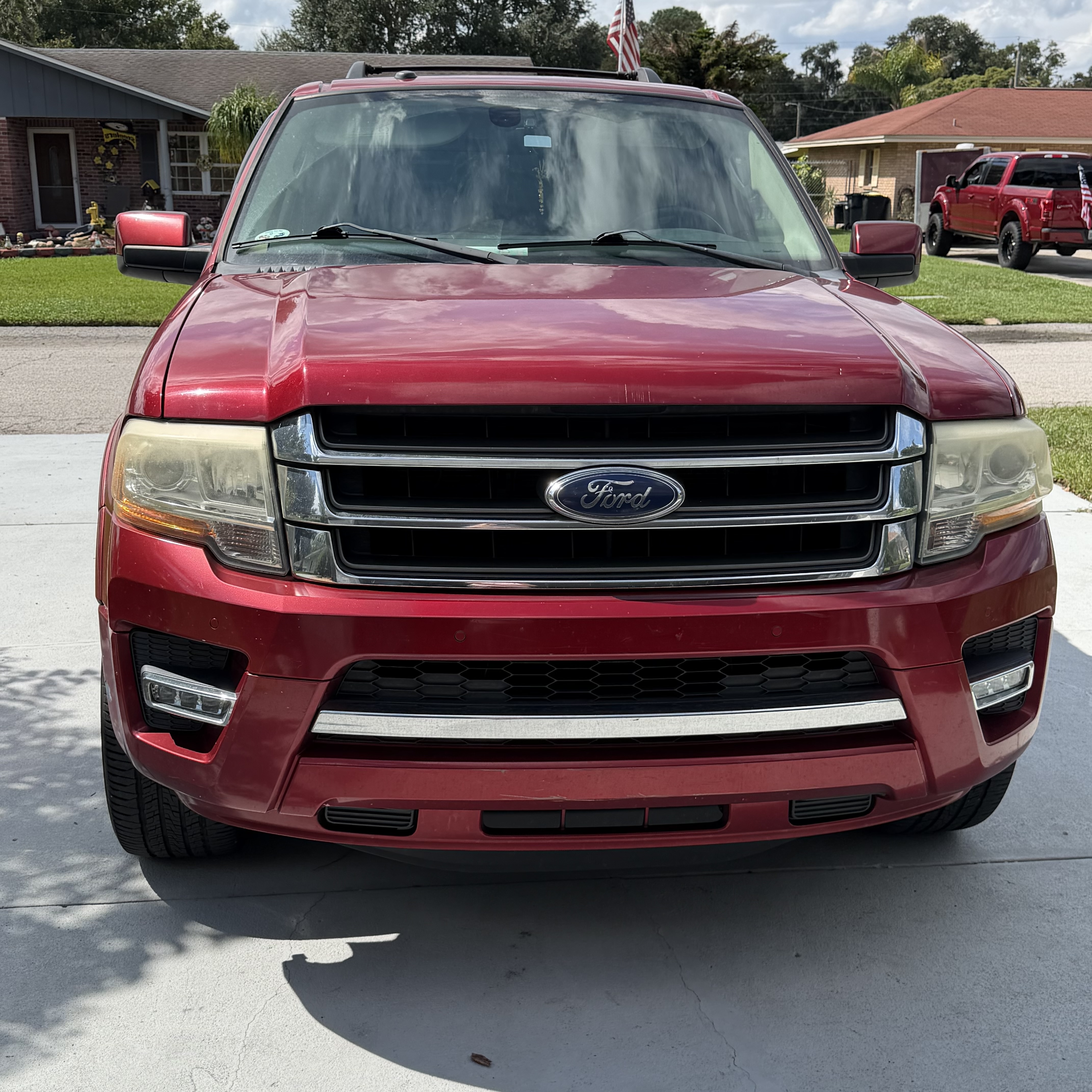 Used 2015 Ford Expedition Limited RWD image 1