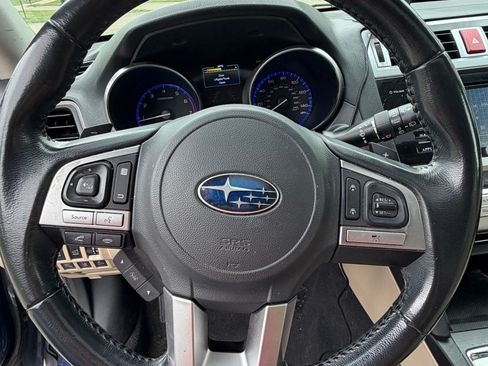 Used 2015 Subaru Outback 2.5i Limited AWD/4WD image 16