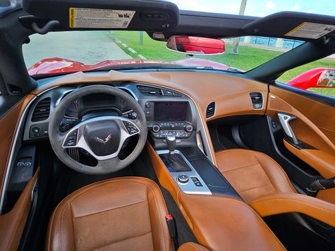 Used 2014 Chevrolet Corvette Stingray Convertible w/ 3LT Preferred Equipment Group image 11