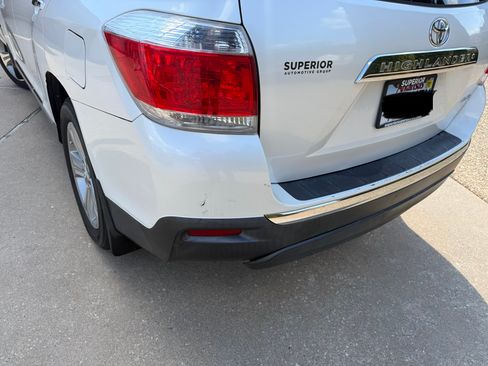 Used 2013 Toyota Highlander Limited image 5