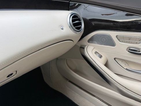 Used 2016 Mercedes-Benz S 550 4MATIC Coupe image 16