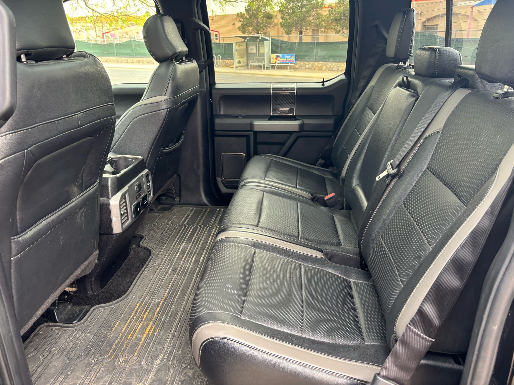 Used 2018 Ford F150 Raptor w/ Equipment Group 802A Luxury AWD/4WD image 12