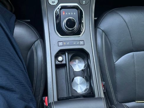 Used 2019 Land Rover Range Rover Evoque HSE image 22