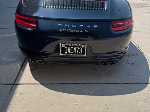 Used 2017 Porsche 911 Carrera S RWD image 6