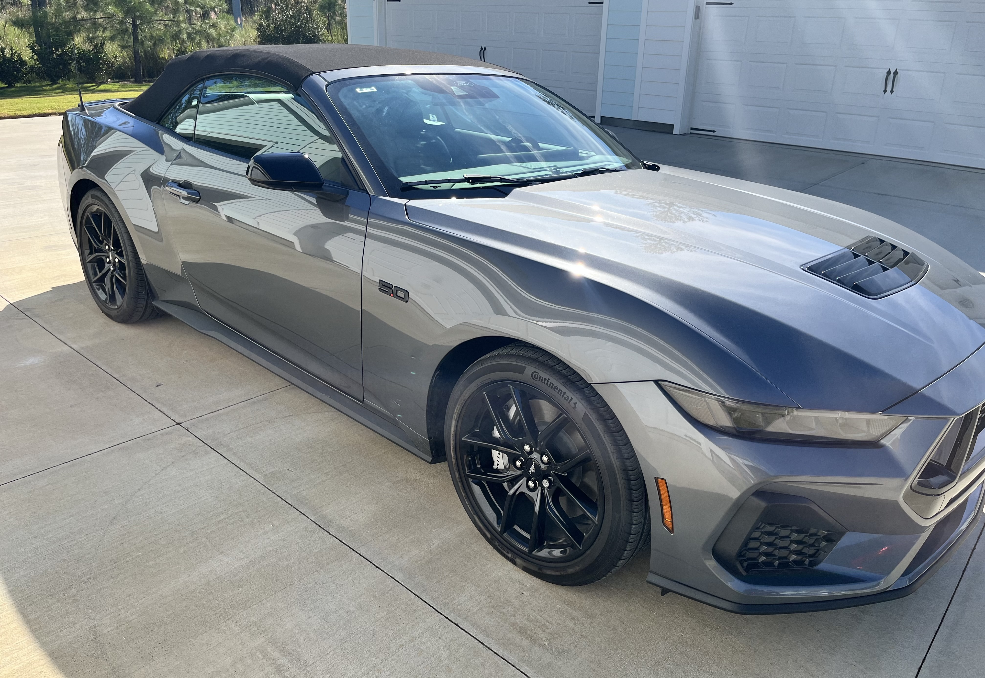 Used 2025 Ford Mustang GT Premium w/ Mustang Nite Pony Package RWD image 12